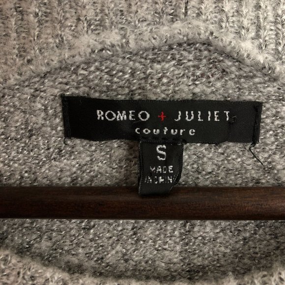 Romeo + Juliet Couture Women's Size Small Grey Knit Ruffle Sweater Mini Dress - Picture 7 of 10